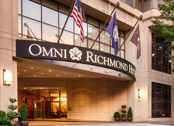 Omni Arrival Entrance - Front Drive